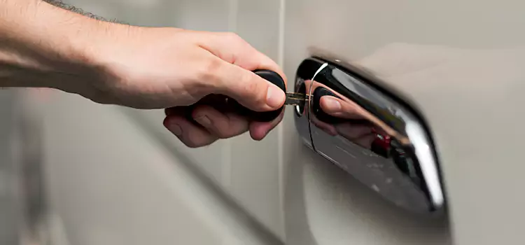 Why Choose Our Auto Locksmith Team in Sioux Falls, SD?
